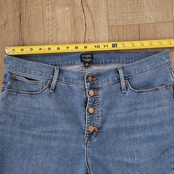 J. Crew Full Length Flare Jeans Size 32 - Picture 6 of 8